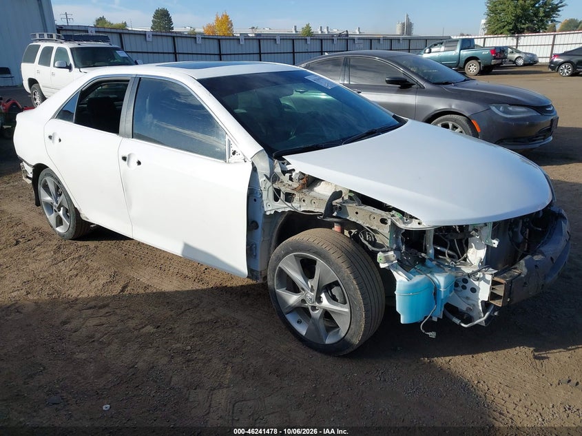 Vin: 4t1bk1fk1eu544262, lot: 46741472, toyota camry se v6 2014 img_1