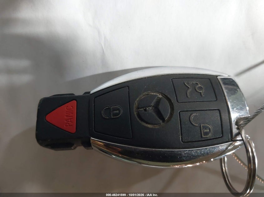 MERCEDES-BENZ GLC 300 - zdjęcie 11