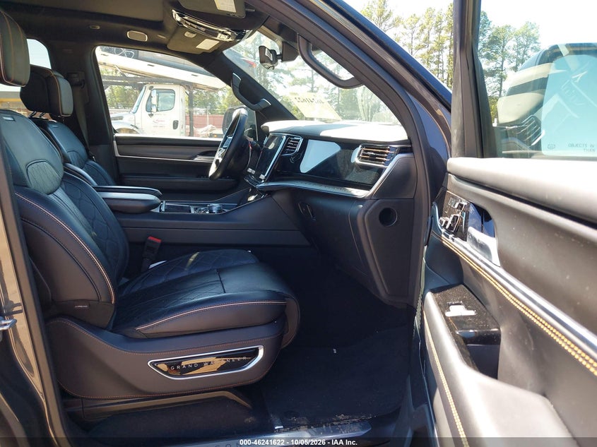 Фото 5 - JEEP GRAND WAGONEER L