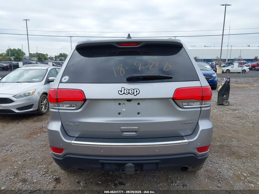 JEEP GRAND CHEROKEE - zdjęcie 17