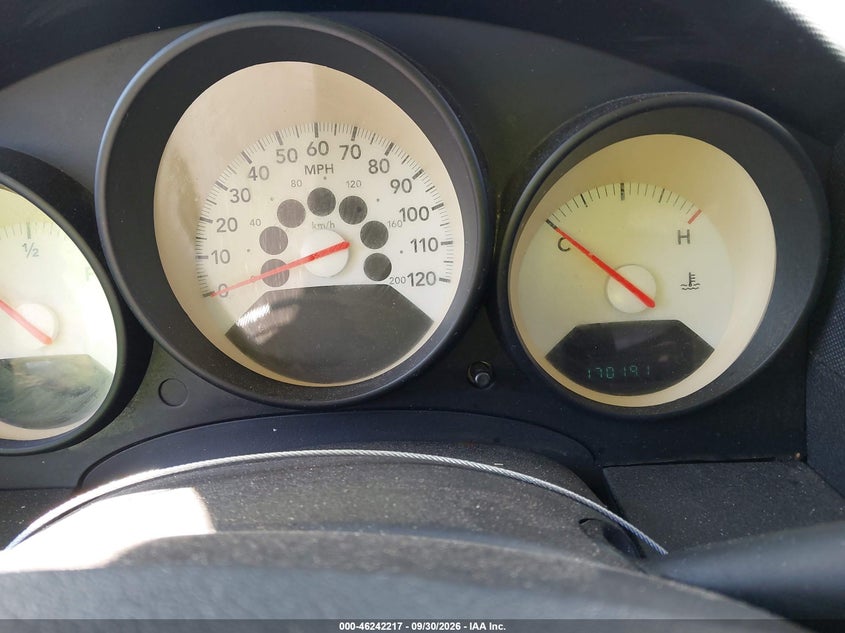 2008 DODGE CALIBER SE · Фото 7