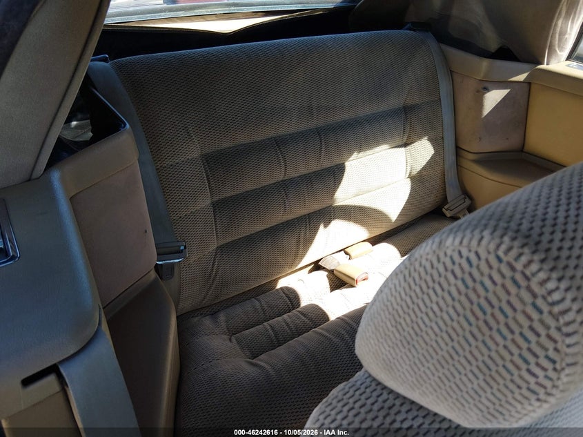 CHRYSLER LEBARON 1994 VIN 1C3EU4538RF251240