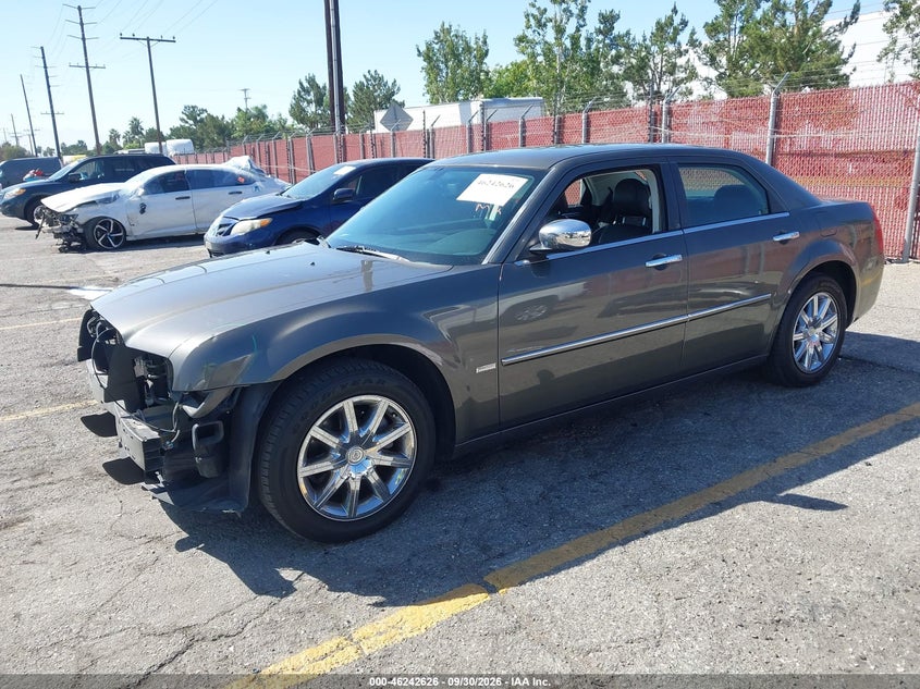 2010 Chrysler 300 Touring/Signature Series/Executive Series, Front End, IAAI, VIN 2C3CA5CV2AH279788 — photo 2