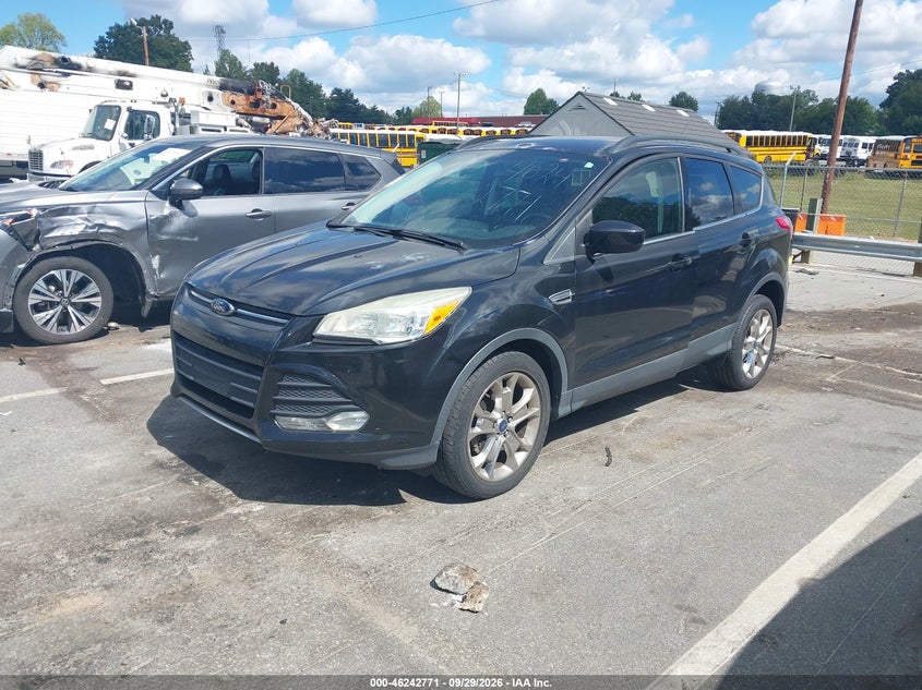 Vin: 1fmcu0gx7eue47182, lot: 46742765, ford escape se 20142