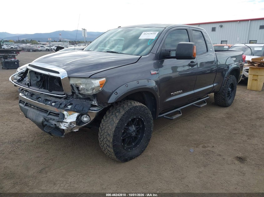 Vin: 5tfuy5f13bx196288, lot: 46742812, toyota tundra grade 5.7l v8 20112