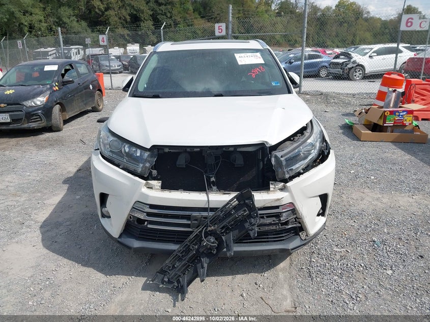 TOYOTA HIGHLANDER - zdjęcie 12