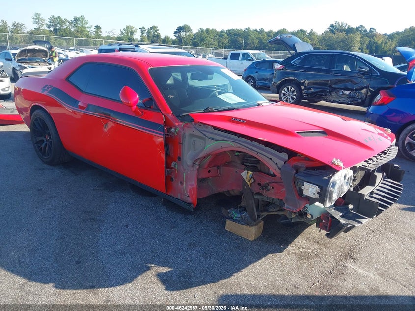 Vin: 2c3cdzbt0fh764484, lot: 46742951, dodge challenger r/t plus 2015 img_1