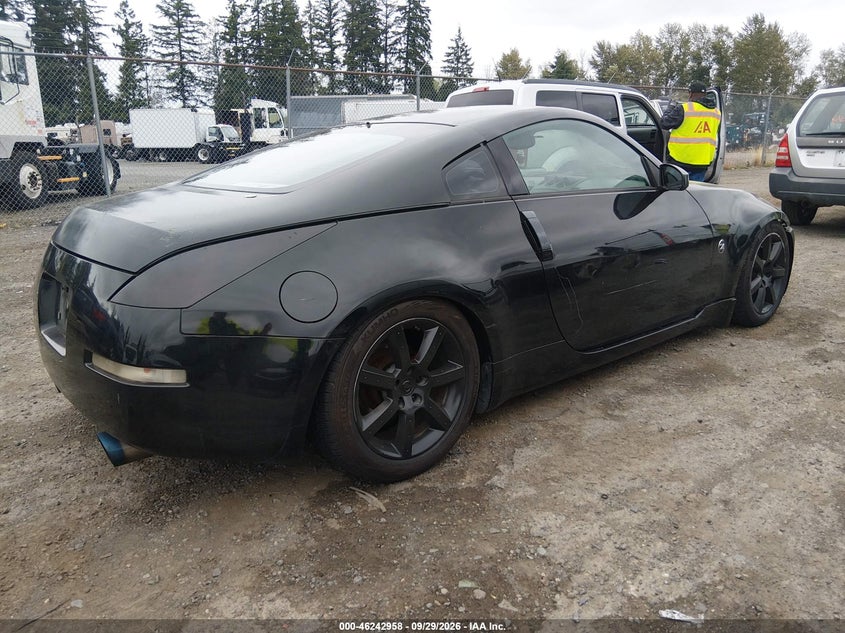 2004 NISSAN 350Z auction photo 4
