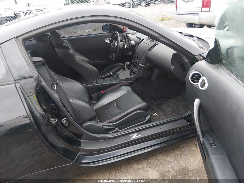 2004 NISSAN 350Z auction photo 5