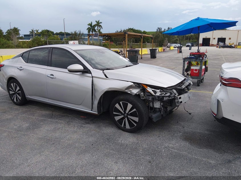 NISSAN ALTIMA 2019. Lot# 46242992. VIN 1N4BL4DV0KC152929. Photo 1
