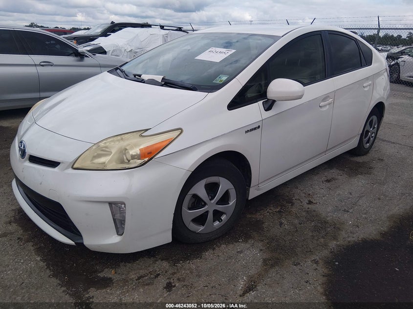 Vin: jtdkn3du5d5696369, lot: 46743046, toyota prius two 20132