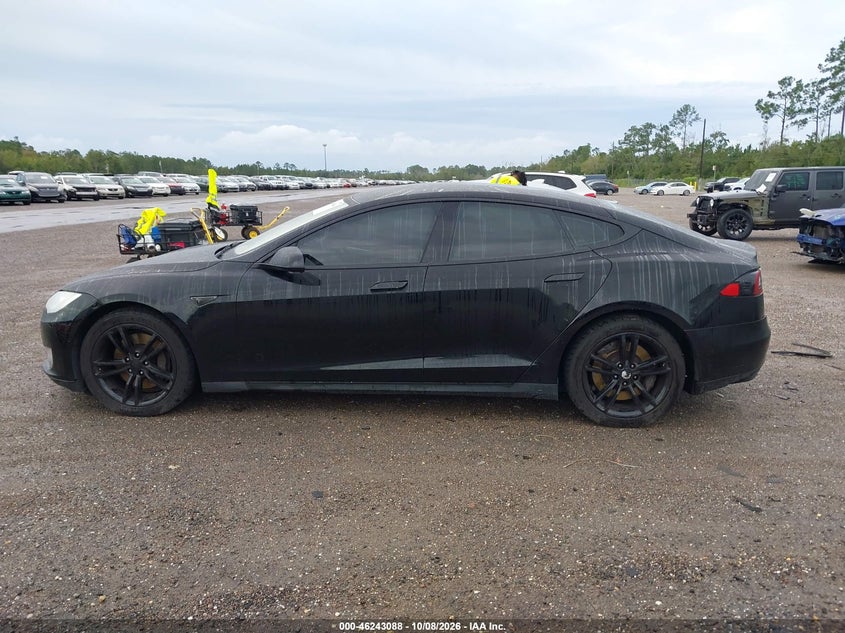 TESLA MODEL S - zdjęcie 14