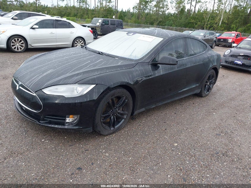 TESLA MODEL S - zdjęcie 2