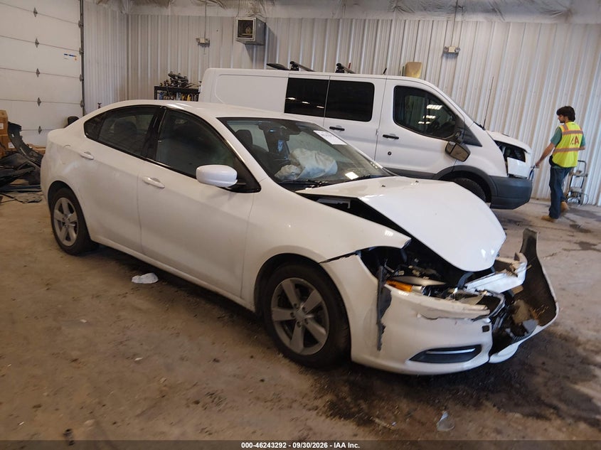 2015 DODGE DART SXT