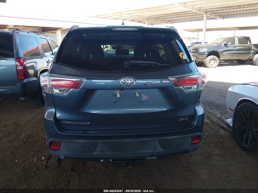 TOYOTA HIGHLANDER - zdjęcie 16