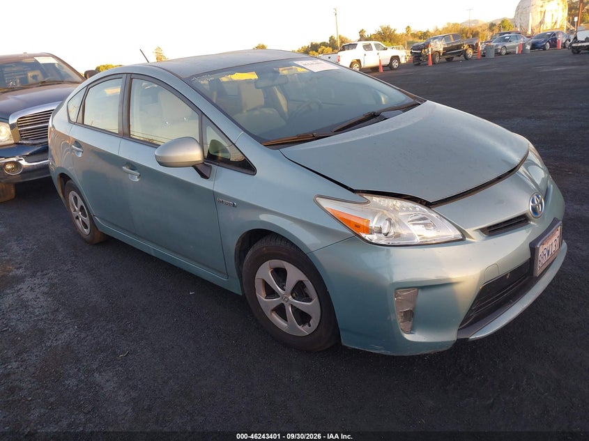 2014 TOYOTA PRIUS auction photo 1