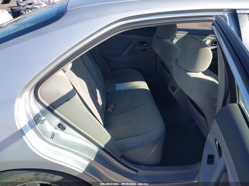 Фото 8 - TOYOTA CAMRY