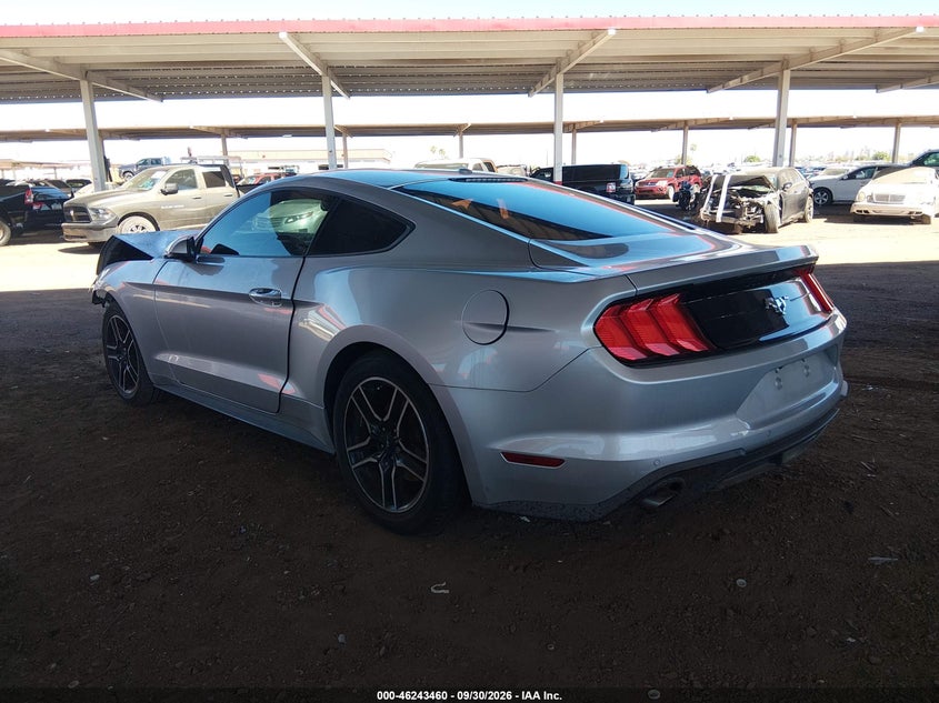FORD MUSTANG - zdjęcie 3