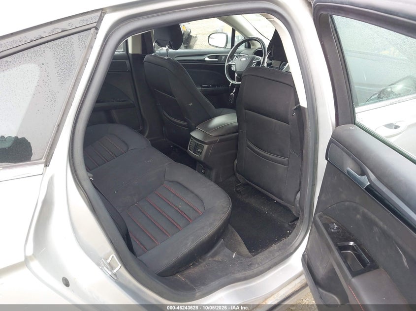 lot image 4