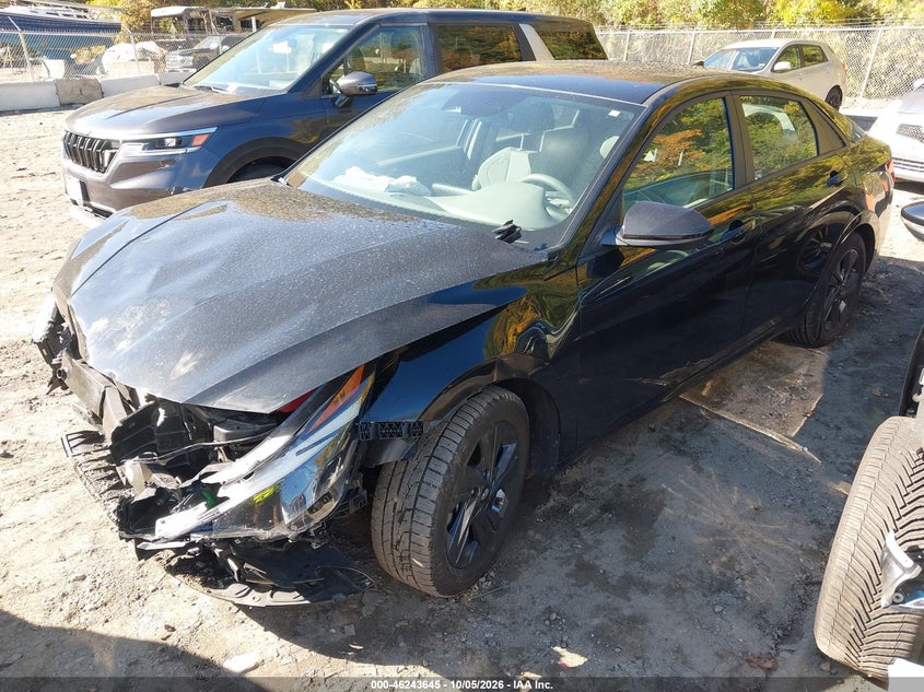 Vin: kmhlm4aj5nu019221, lot: 46743639, hyundai elantra hybrid blue 20222