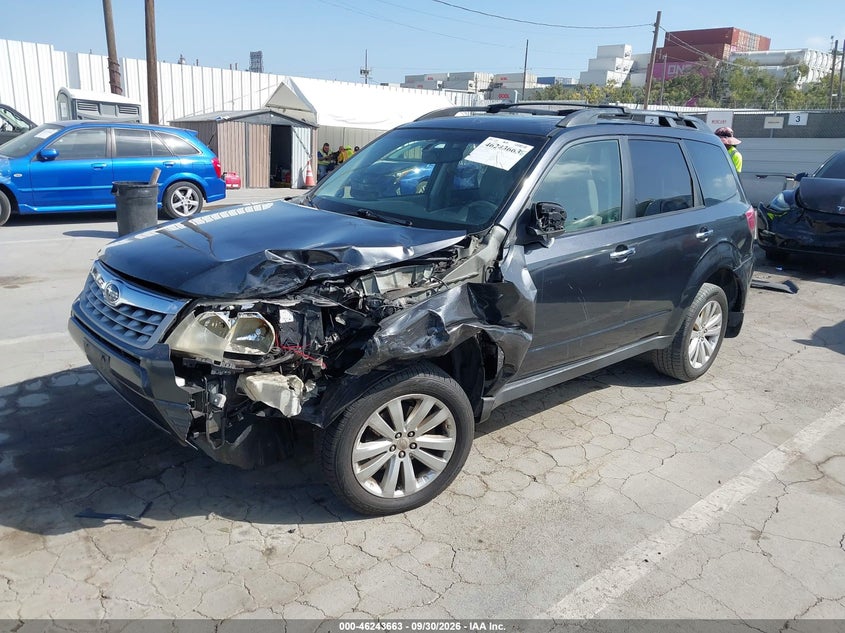 Vin: jf2shadc3dh429881, lot: 46743657, subaru forester 2.5x premium 20132