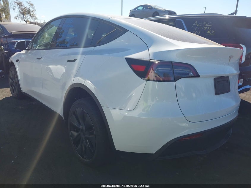 Vin: 7saygaee1rf183953, lot: 46743692, tesla model y long range dual motor all-wheel drive 20243