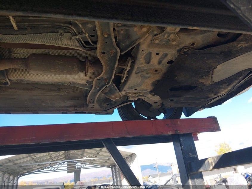2013 Ford Escape Titanium, Front End, IAAI, VIN 1FMCU9J98DUD92688 — photo 2