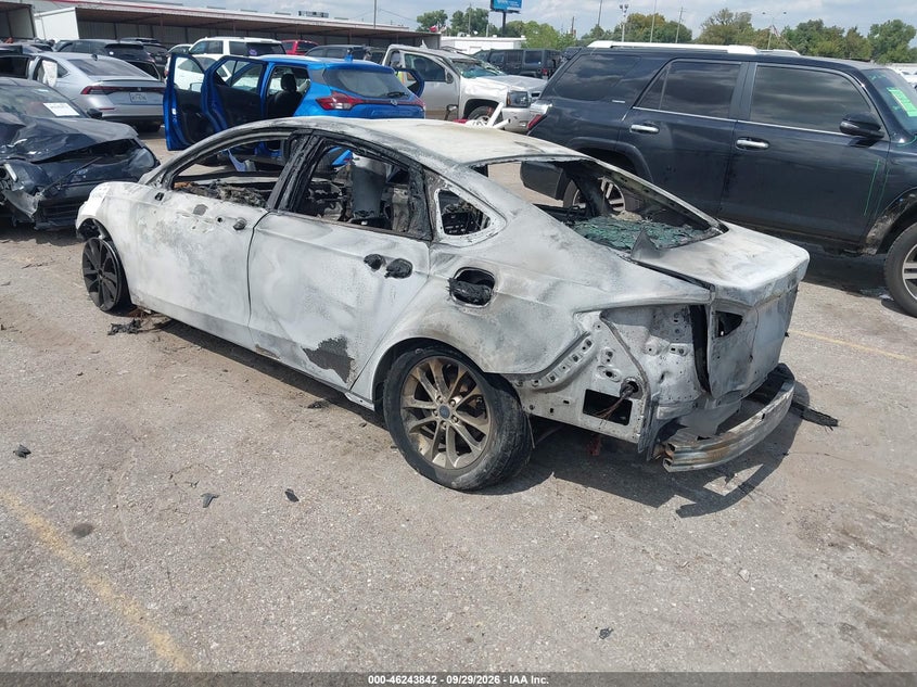 Vin: 3fa6p0hd0lr136071, lot: 46743836, ford fusion se 20203