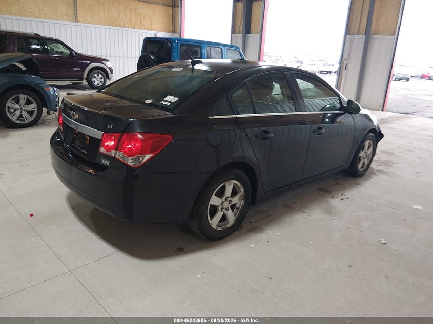 2011 CHEVROLET CRUZE auction photo 4