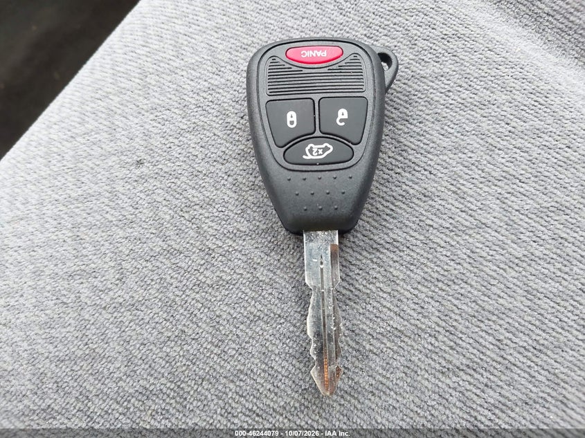 2006 DODGE CARAVAN SXT · Фото 11