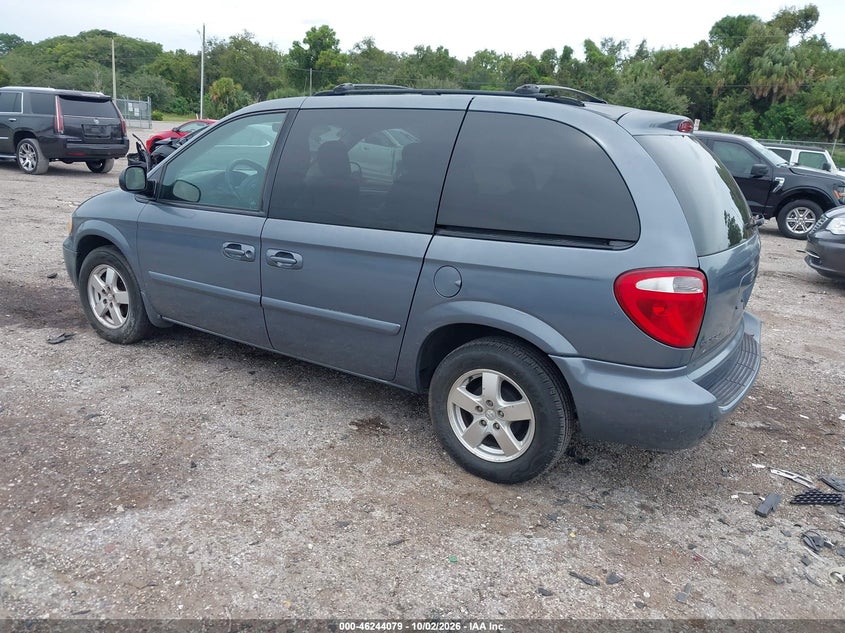 2006 DODGE CARAVAN SXT · Фото 3