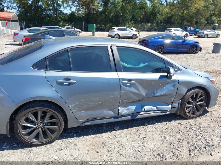 TOYOTA COROLLA - zdjęcie 6
