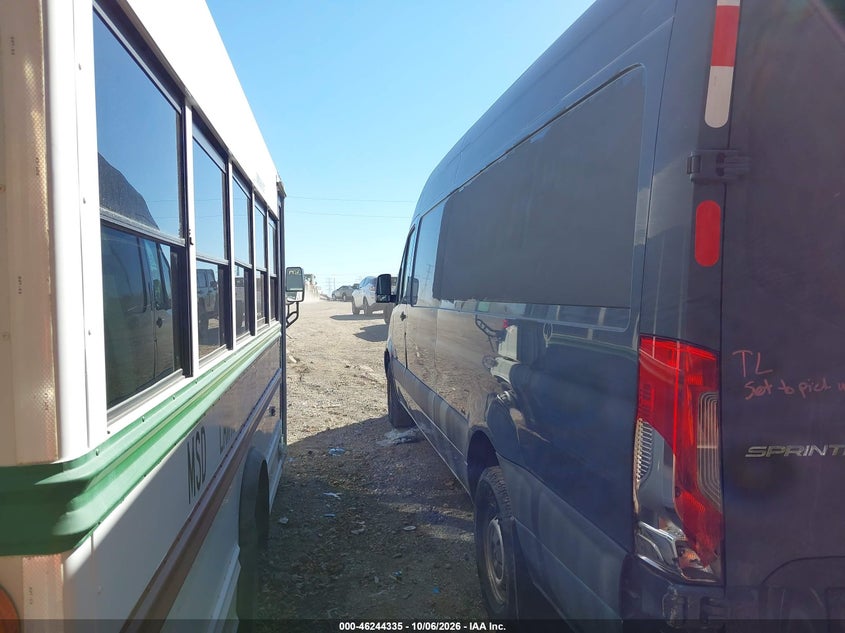 2019 MERCEDES-BENZ SPRINTER 2500 HIGH ROOF V6 · Фото 14