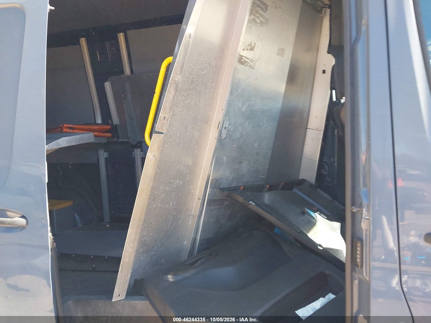 2019 MERCEDES-BENZ SPRINTER 2500 HIGH ROOF V6 · Фото 8