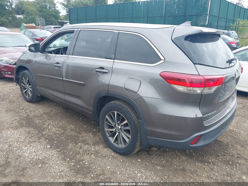 Vin: 5tdjzrfh6hs465533, lot: 46744485, toyota highlander xle 20173