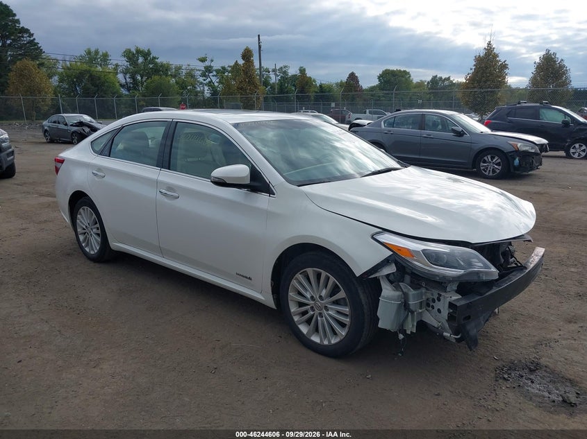 2014 TOYOTA AVALON HYBRID XLE TOURING