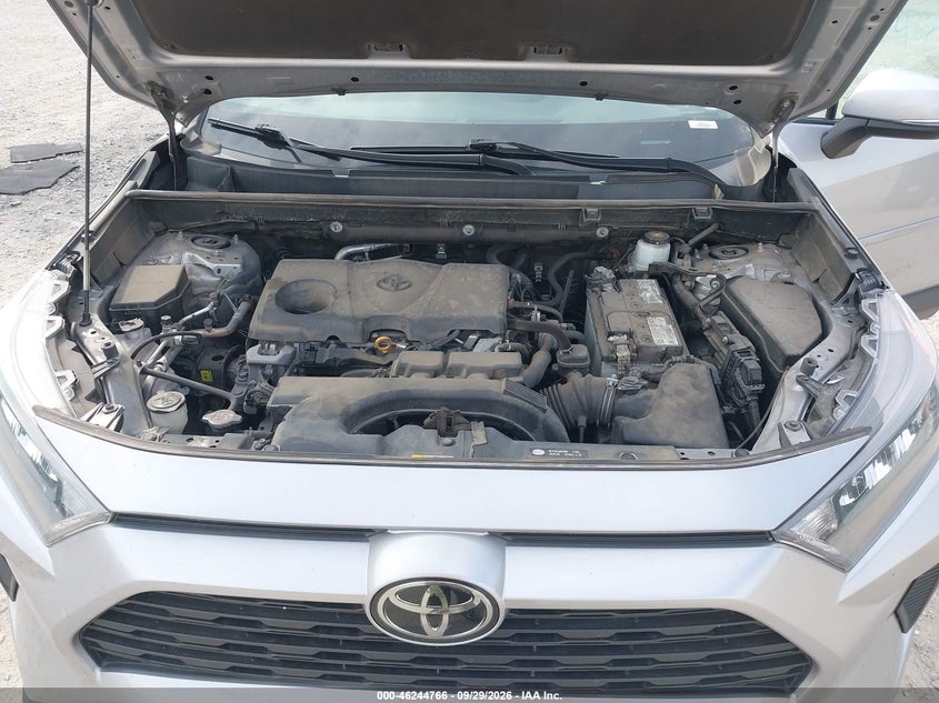 TOYOTA RAV4 - zdjęcie 10