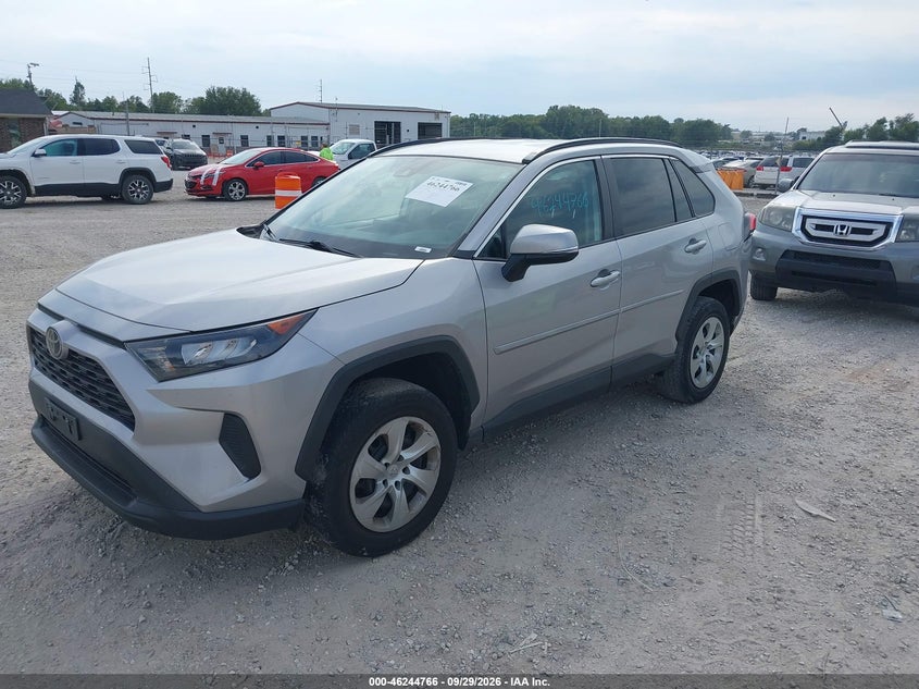 TOYOTA RAV4 - zdjęcie 2