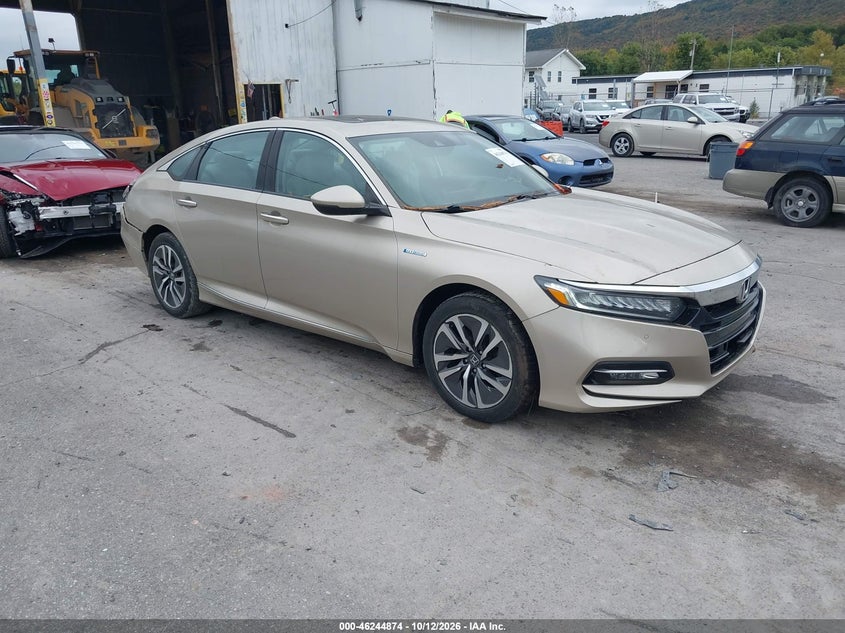 Vin: 1hgcv3f97ja009071, lot: 46744900, honda accord hybrid touring 2018 img_1