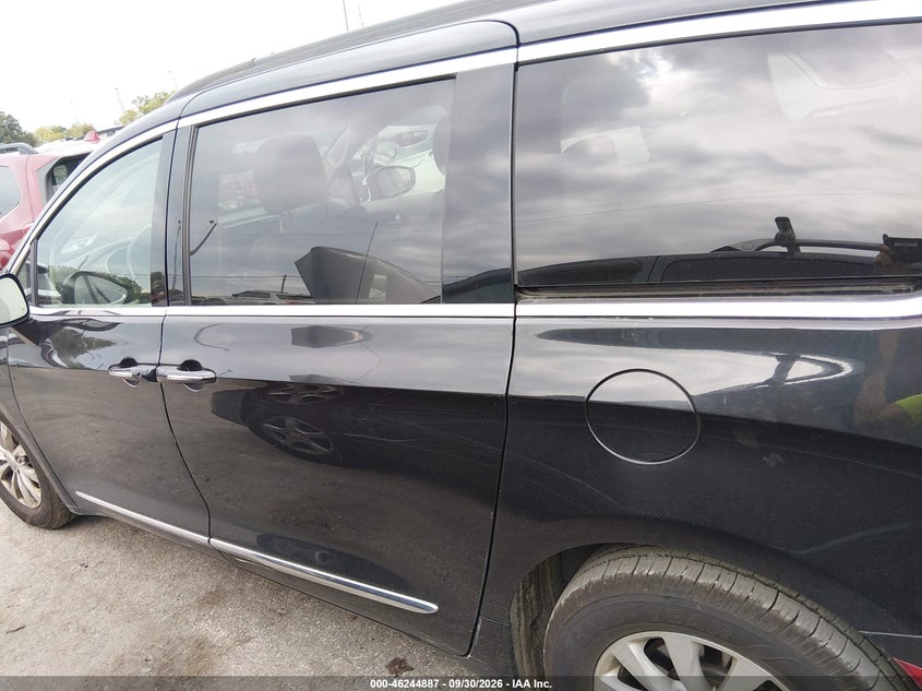CHRYSLER PACIFICA - zdjęcie 14