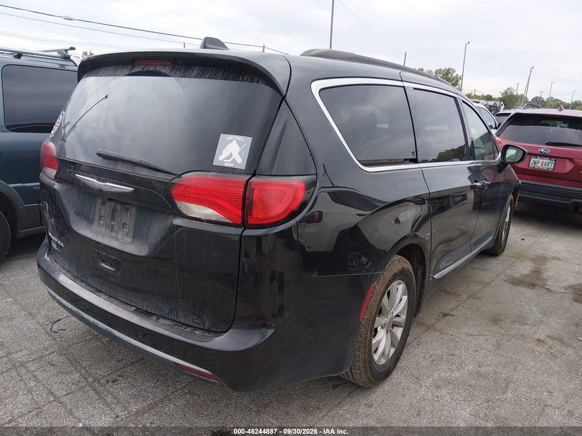 CHRYSLER PACIFICA - zdjęcie 4