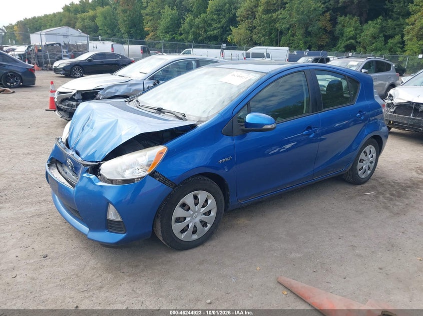 Vin: jtdkdtb38e1557956, lot: 46744949, toyota prius c two 20142