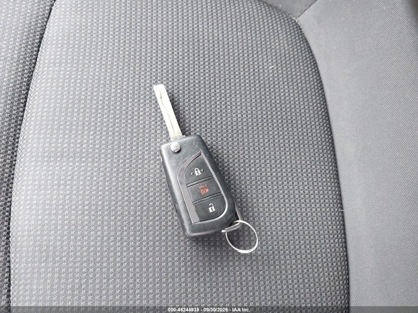 TOYOTA RAV4 - zdjęcie 11