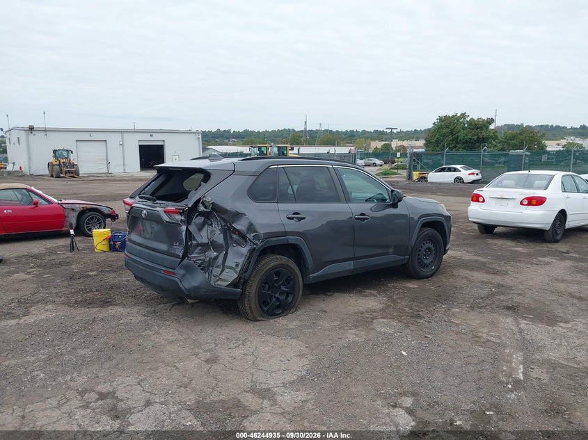 TOYOTA RAV4 - zdjęcie 4