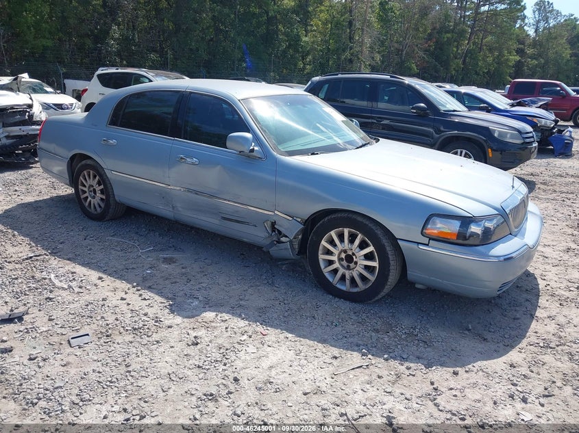 2007 LINCOLN TOWN CAR SIGNATURE