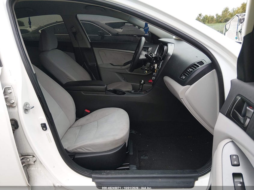2015 KIA OPTIMA LX · Фото 5