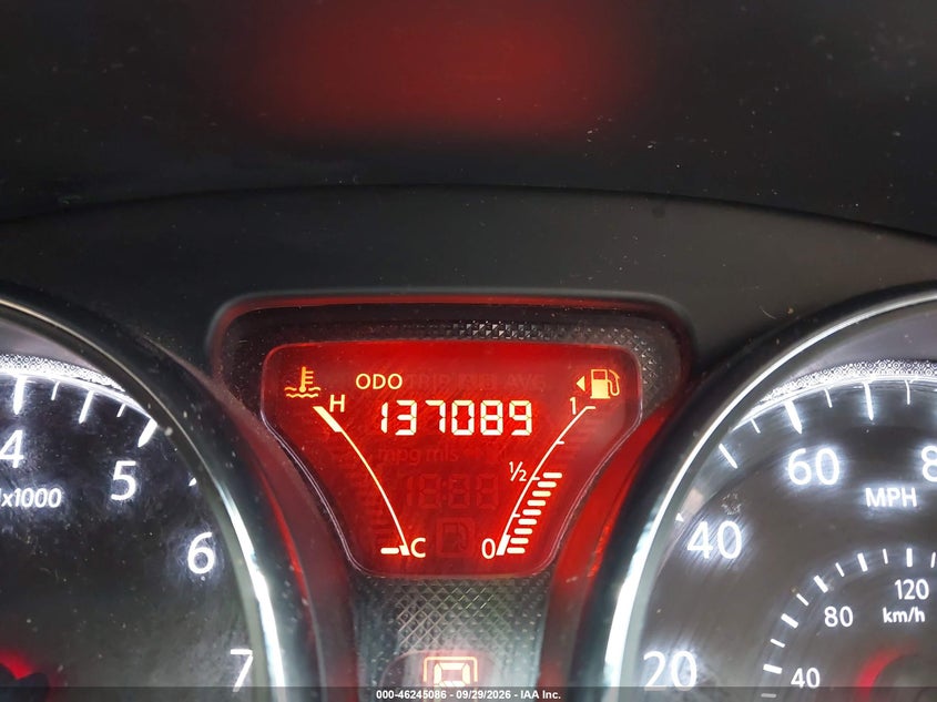 2014 NISSAN VERSA NOTE SV · Фото 15