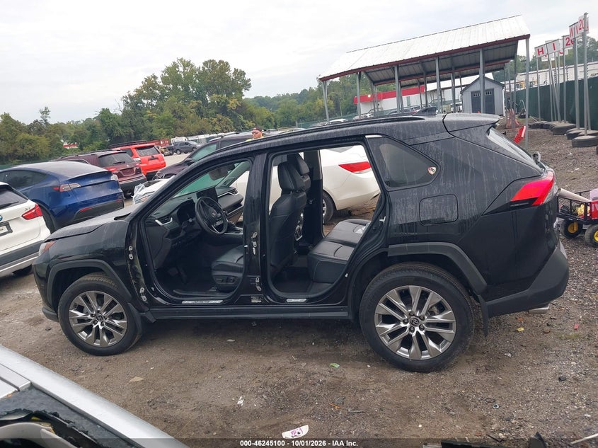 TOYOTA RAV4 - zdjęcie 14
