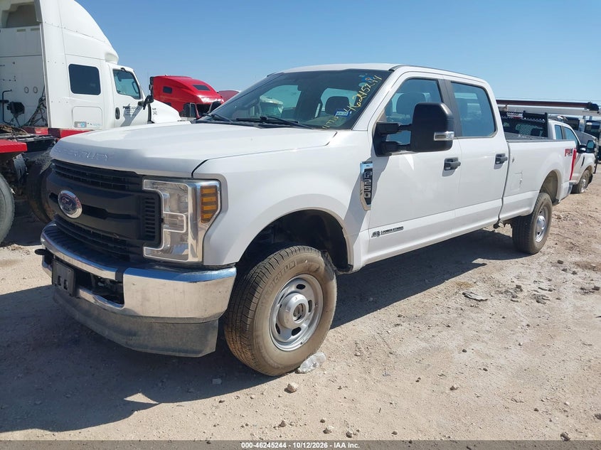 Ford F-250 - фото 2