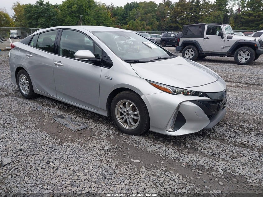 TOYOTA PRIUS PRIME - zdjęcie 1